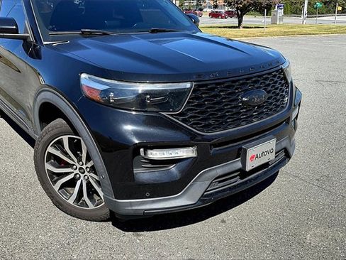 Used 2020 Ford Explorer ST w/ ST Street Pack image 4