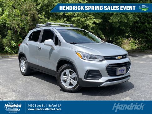 Used 2018 Chevrolet Trax LT w/ LT Convenience Package AWD/4WD image 1