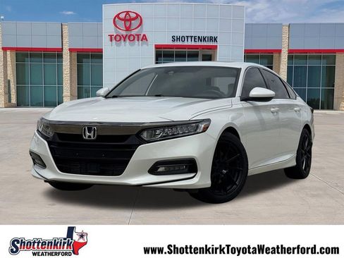 Used 2019 Honda Accord Sport image 1