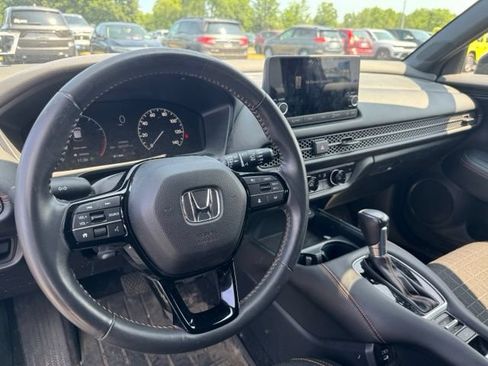 Used 2024 Honda HR-V Sport image 15