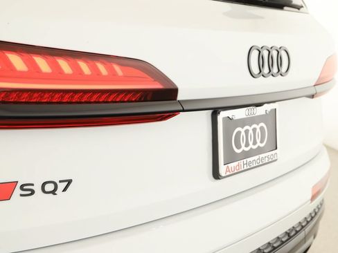 New 2026 Audi SQ7 Premium Plus AWD/4WD image 29
