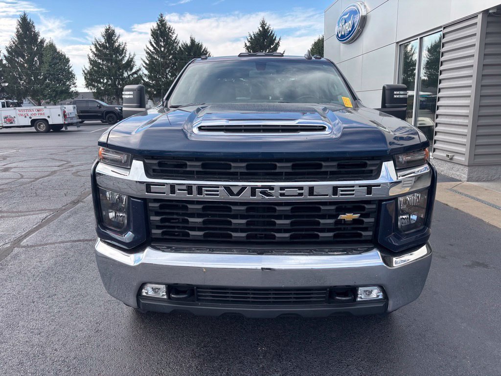 Used 2022 Chevrolet Silverado 2500 LT w/ Convenience Package AWD/4WD image 10