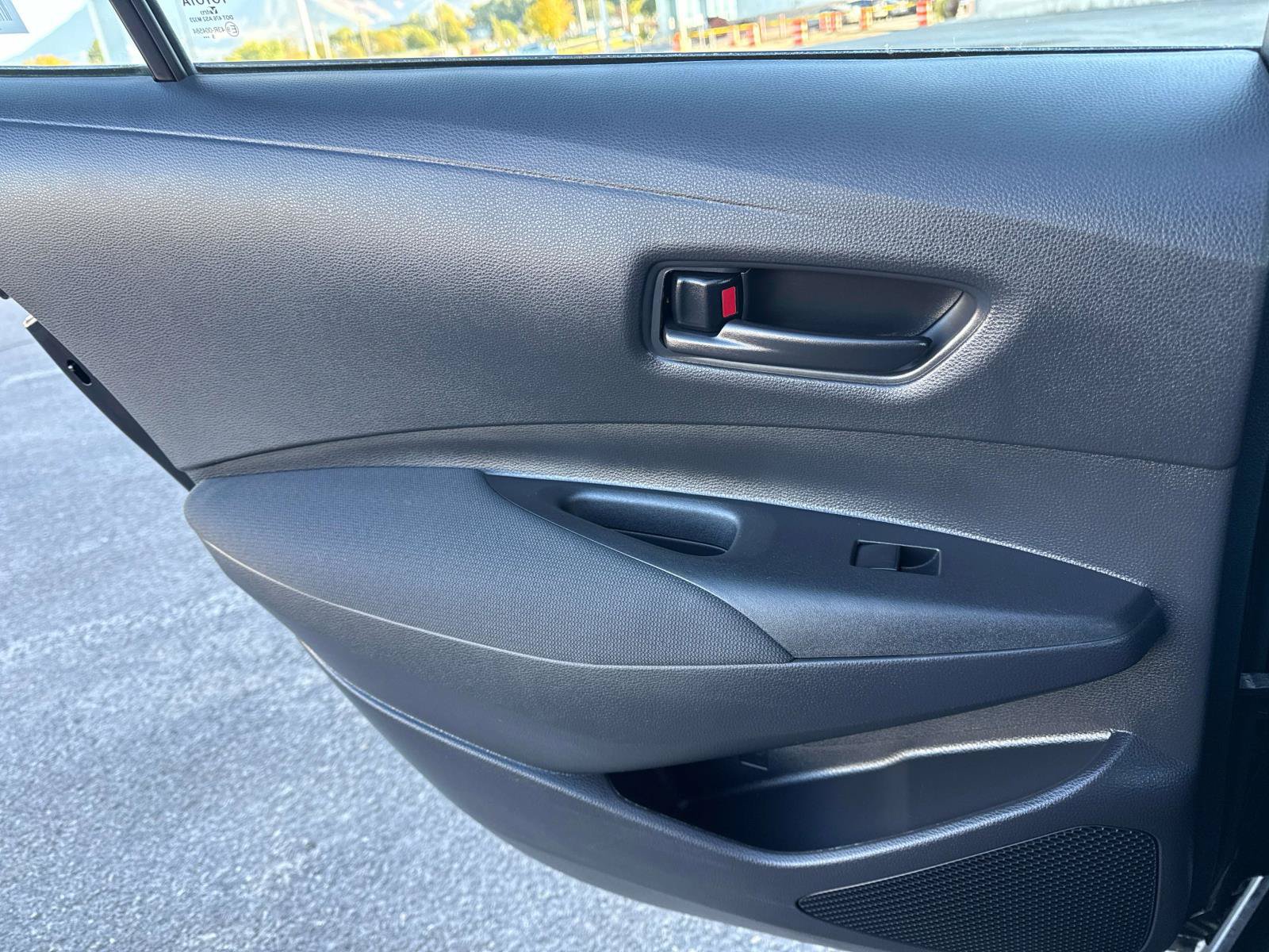 Used 2026 Toyota Corolla LE FWD image 14