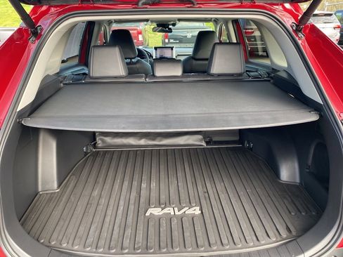 Used 2025 Toyota RAV4 XLE Premium w/ Weather Package AWD/4WD image 16