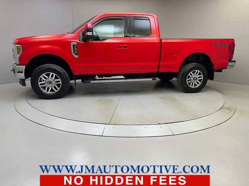 Used 2019 Ford F250 Lariat w/ Lariat Value Package image 2