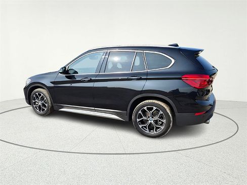 Used 2021 BMW X1 sDrive28i w/ Convenience Package image 4