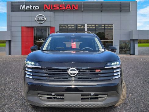 New 2026 Nissan Kicks SR w/ Cold Weather Package image 2