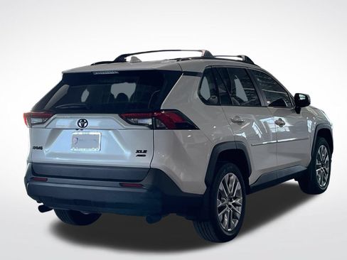 Used 2025 Toyota RAV4 XLE Premium AWD/4WD image 11