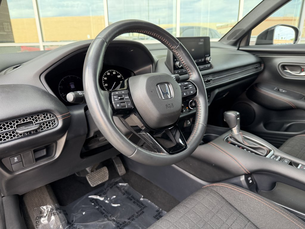 Used 2024 Honda HR-V Sport image 29