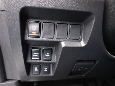 Used 2024 Nissan Frontier PRO-4X w/ Technology Package image 27