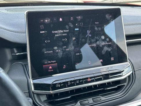 Used 2022 Jeep Compass Limited image 20