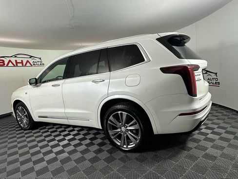 Used 2023 Cadillac XT6 Premium Luxury image 5