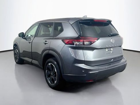 Used 2025 Nissan Rogue SV AWD/4WD image 7
