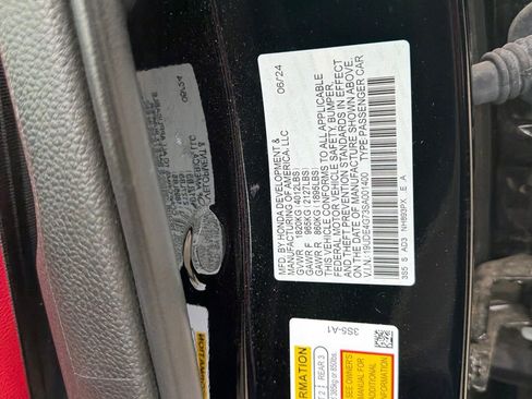 Used 2025 Acura Integra A-Spec FWD image 13