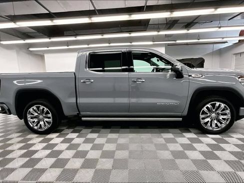 Used 2025 GMC Sierra 1500 Denali w/ Denali Reserve Package AWD/4WD image 16