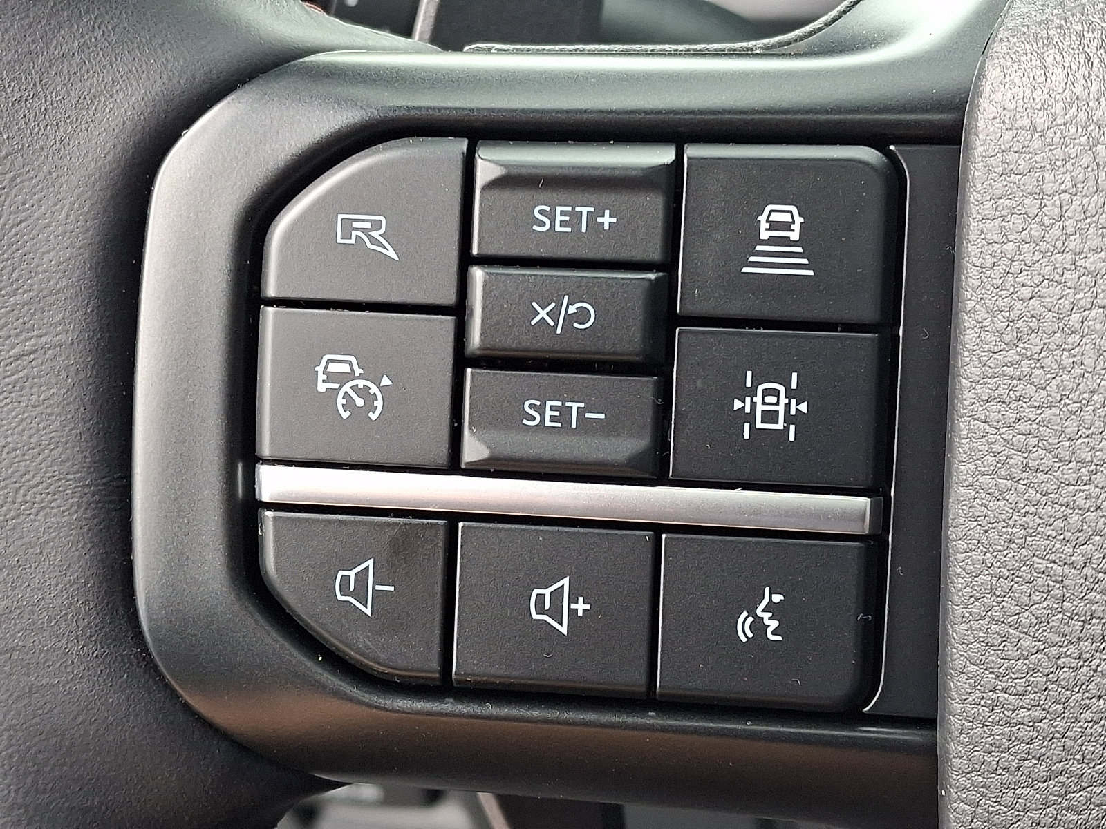 Used 2026 Ford F150 Raptor AWD/4WD image 21