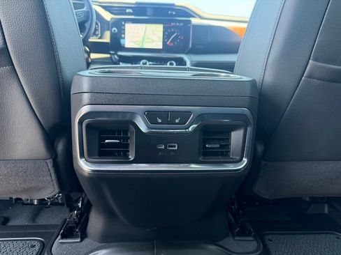 Used 2025 GMC Sierra 1500 Denali AWD/4WD image 22