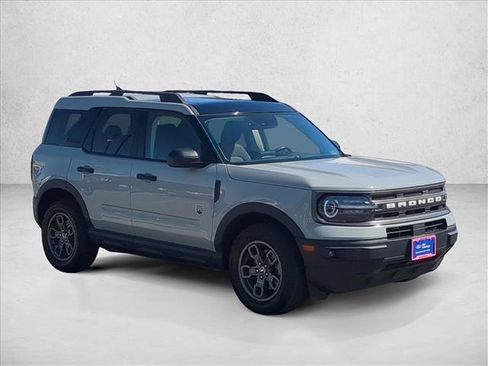 Used 2023 Ford Bronco Sport Big Bend w/ Convenience Package AWD/4WD image 3