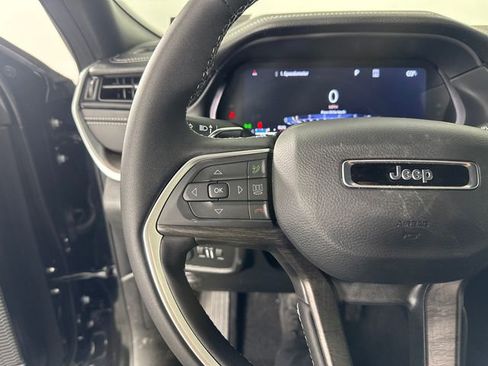 New 2026 Jeep Grand Cherokee Laredo image 24