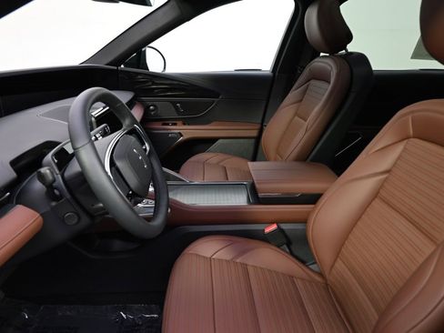 New 2026 Lincoln Nautilus Reserve w/ Jet Appearance Package image 13