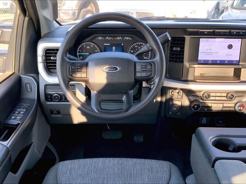 Used 2024 Ford F250 XLT w/ FX4 Off-Road Package image 10