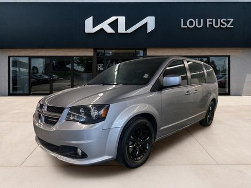 Used 2019 Dodge Grand Caravan GT FWD image 1