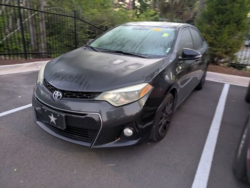 Used 2016 Toyota Corolla S Special Edition image 4