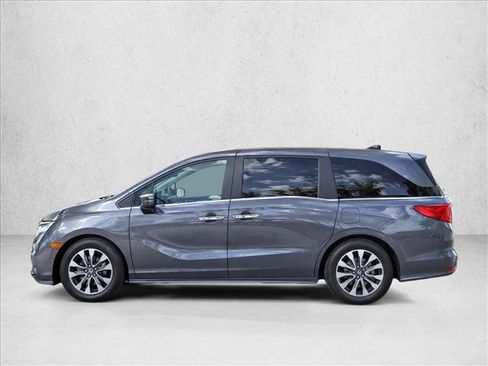 Used 2023 Honda Odyssey EX-L image 4