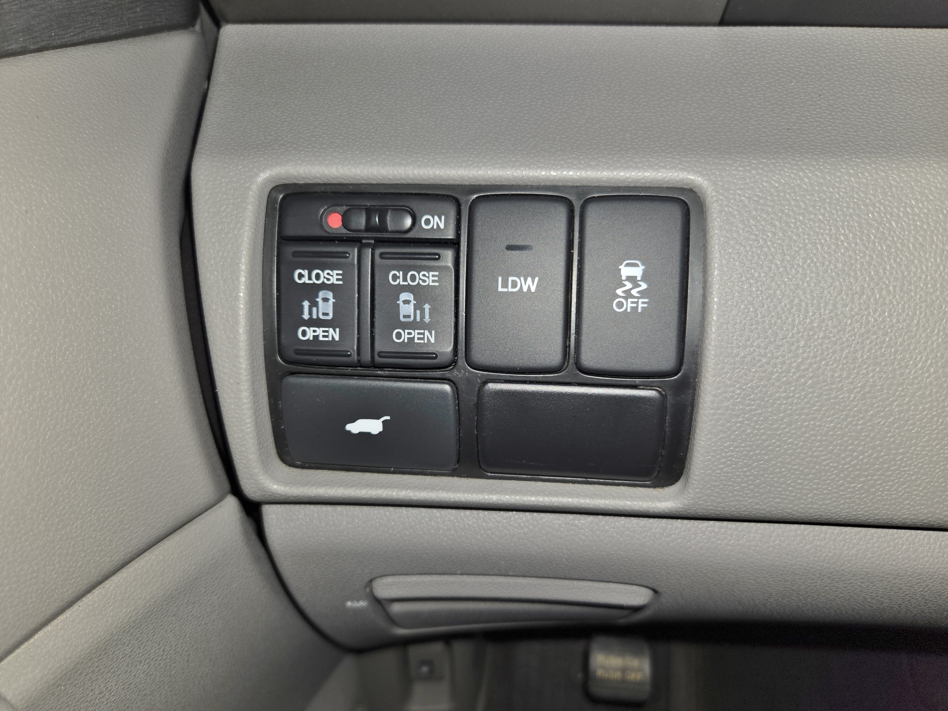 Used 2015 Honda Odyssey EX-L image 42
