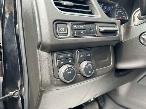 Used 2021 Chevrolet Suburban High Country AWD/4WD image 46