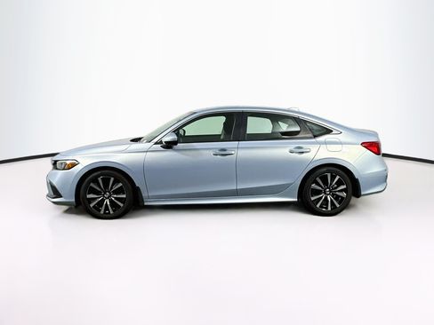 Used 2022 Honda Civic EX image 4
