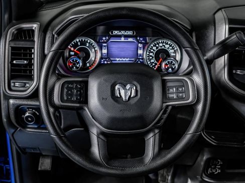Used 2022 RAM 3500 Tradesman w/ Chrome Appearance Group AWD/4WD image 17