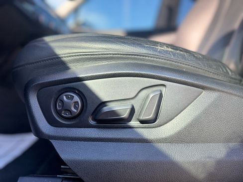 Used 2018 Audi Q7 3.0T Premium Plus w/ Premium Plus Package image 41