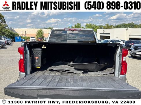Used 2023 Chevrolet Silverado 1500 LTZ AWD/4WD image 23