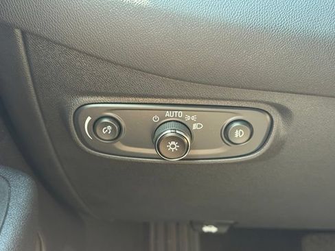 Certified 2021 Chevrolet Equinox Premier AWD/4WD image 33