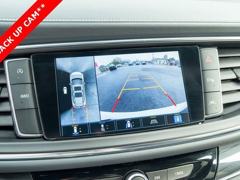 Used 2023 Buick Enclave Essence w/ Experience Buick Package image 9