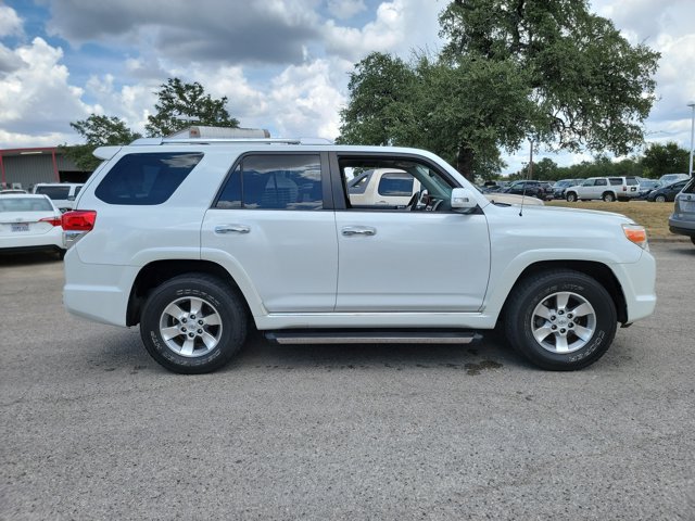 Used 2011 Toyota 4Runner SR5 RWD image 4