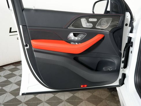 New 2026 Mercedes-Benz GLE 63 AMG S image 10