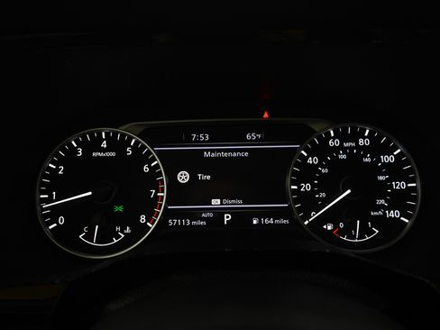 Used 2024 Nissan Pathfinder SL w/ Black Appearance Package AWD/4WD image 28