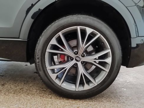 Used 2021 Audi Q8 Premium AWD/4WD image 27