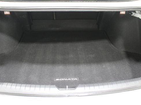 Used 2023 Hyundai Sonata SE FWD image 21