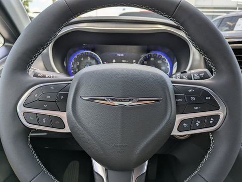 New 2026 Chrysler Pacifica Select FWD image 20