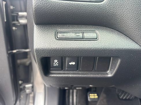Used 2015 Nissan Altima 2.5 S w/ Power Driver Seat Package FWD image 10