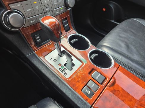 Used 2013 Toyota Highlander Limited image 19