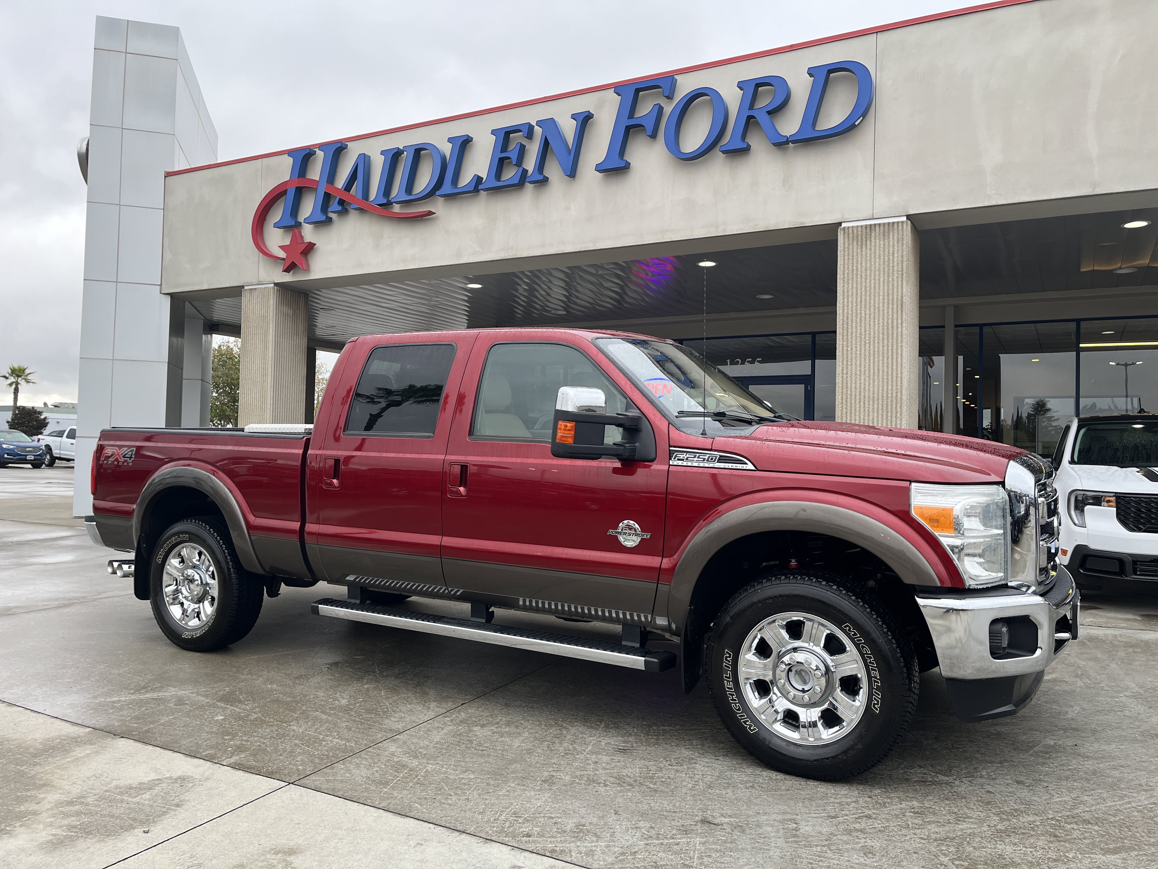 Used 2015 Ford F250 Lariat w/ Lariat Ultimate Package AWD/4WD image 1