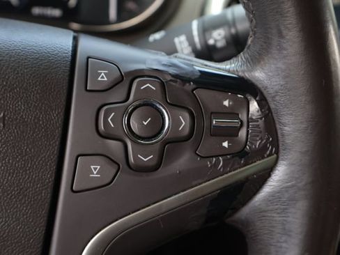 Used 2014 Buick LaCrosse Leather FWD image 22