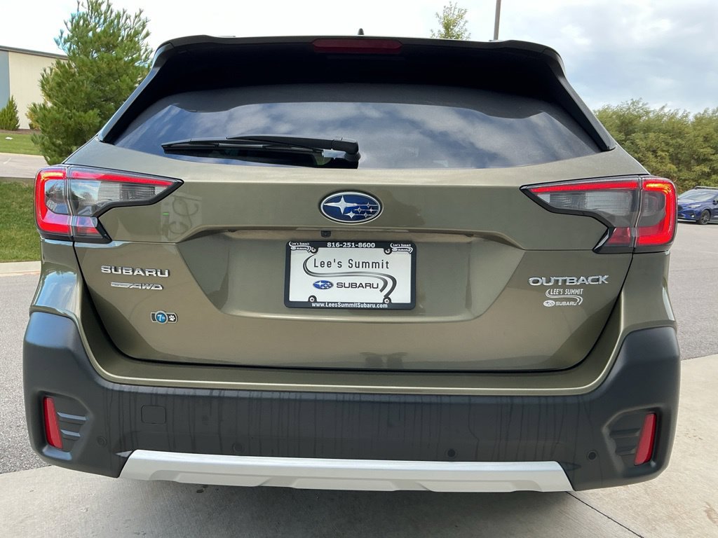 Certified 2022 Subaru Outback Limited AWD/4WD image 13