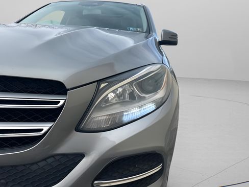 Used 2016 Mercedes-Benz GLE 350 4MATIC image 4