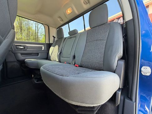 Used 2016 RAM 1500 Big Horn image 34