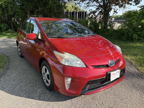 Used 2013 Toyota Prius Two FWD image 7